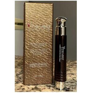 Vine Vera Resveratrol Cabernet Plump & Correct Treatment-0.53 oz/15 g-NEW-SEALED